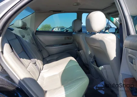 1998 Lexus Es 300 из США, поврежденный, VIN JT8BF28G8W0106501